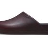 Crocs Dylan Burnished Clogs “Dark Cherry” 209517-6WD