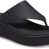 Crocs (WMNS) Brooklyn Flip “Black” 208727-001