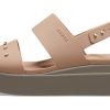 Crocs (WMNS) Brooklyn Studded Low Wedge “Cork Mushroom” 209254-2DH