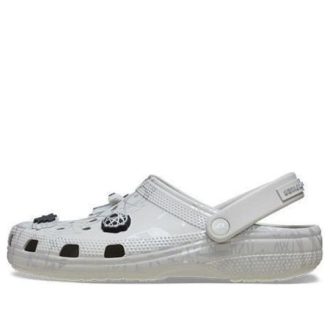 Crocs x Futura Laboratories Classic Clog “Pearl White” 209622-101