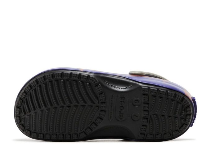 Fortnite x Classic Clog “Battle Bus”