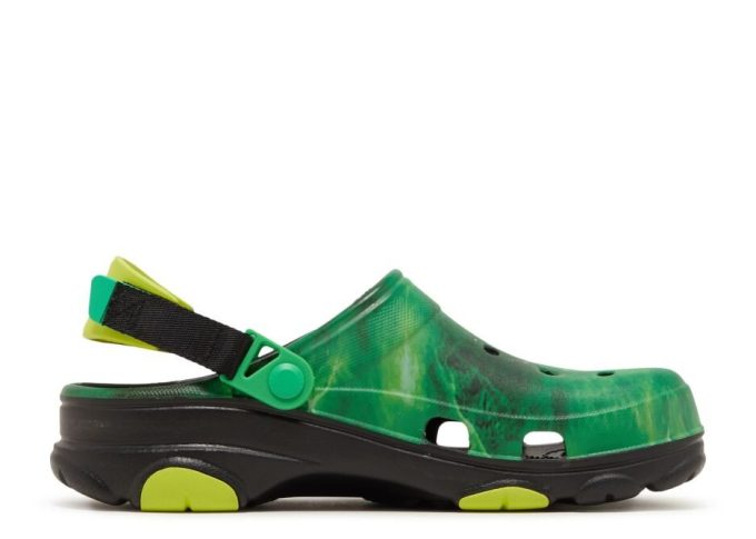 Ron English x All-Terrain Clog “Area 54 – Green Galaxy”