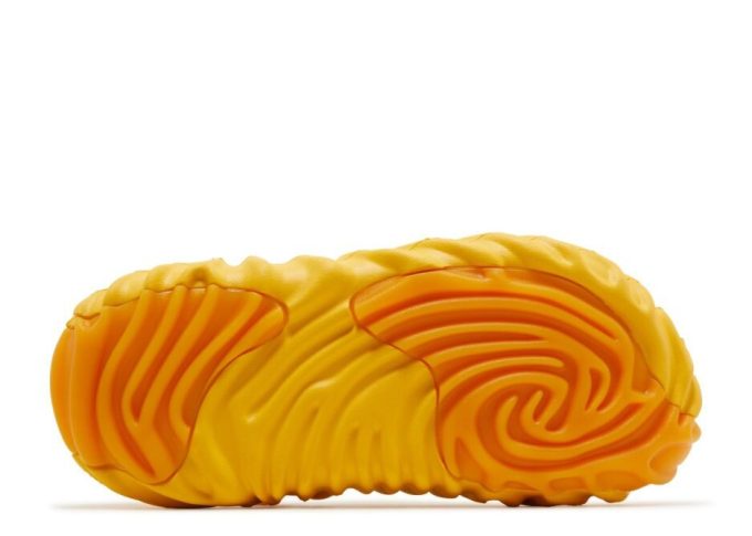 Salehe Bembury x Pollex Clog “Yolk”